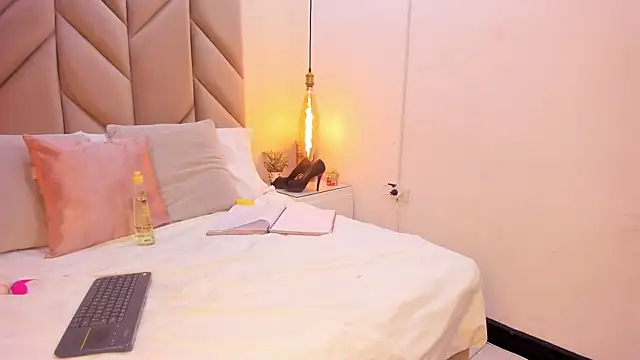 SabrinaVantress webcam