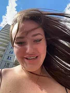 KiraSunshine webcam
