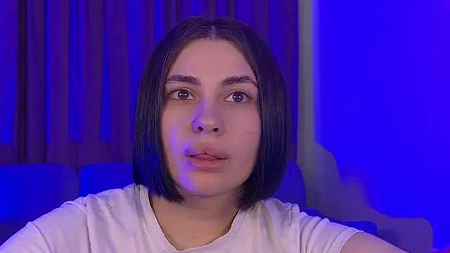 AdrianaToress webcam