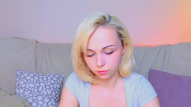 ElenaMonroe webcam