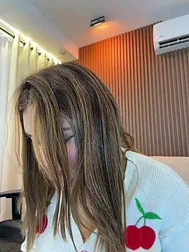 jenn_fit webcam