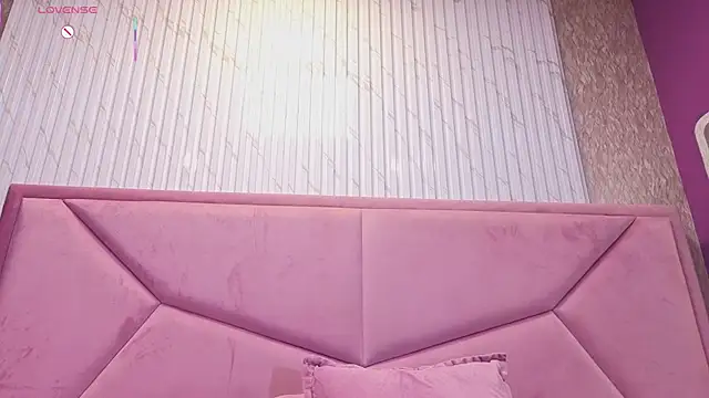 LolyYunno webcam