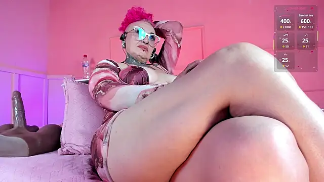 MATURE_HARDCORE webcam