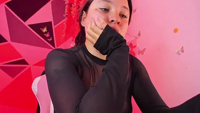 little_emma0 webcam