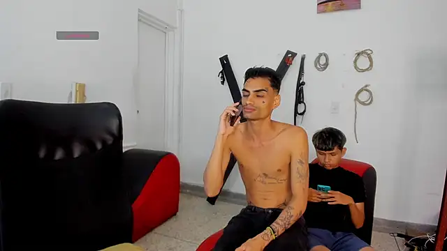 Gay_Red_Room webcam