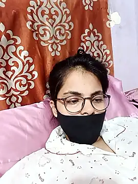 Sandhya_77 webcam