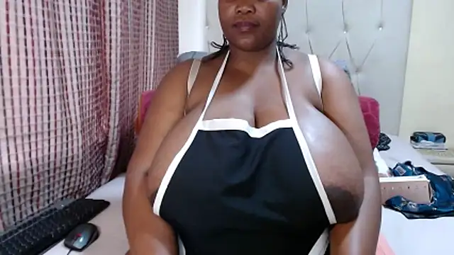 chocolatedarkbustyx - CHOCOLATEDARKBUSTYX's free webcam - UK Sex Cams
