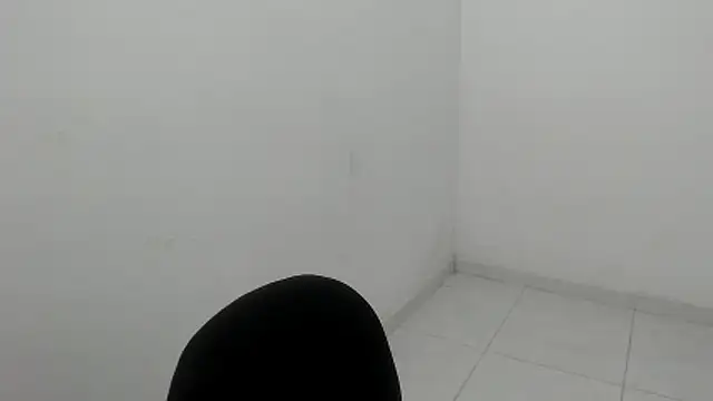 estefania224 webcam
