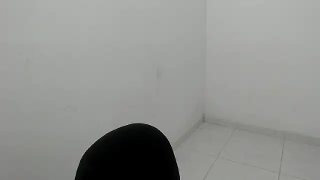 estefania224 webcam