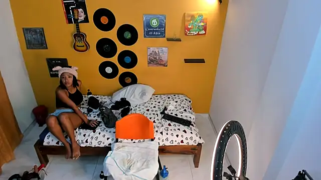 lilithevil32 webcam