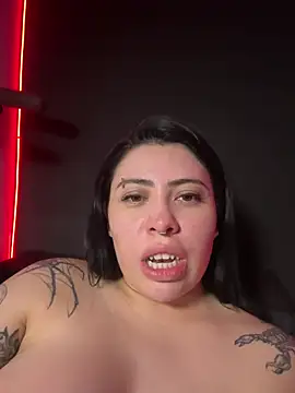 Draculona-666 live sex cam