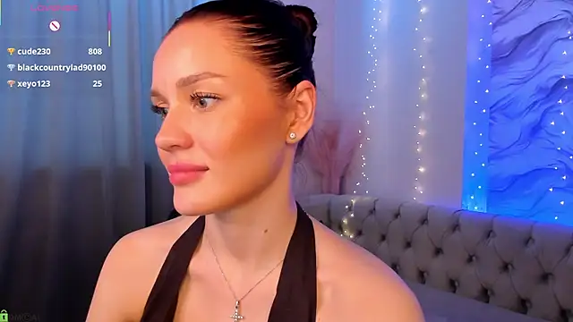 aria_mila - Aria_Mila's free webcam - UK Sex Cams