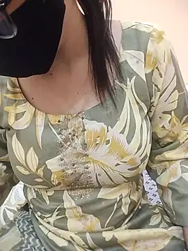 Rising_Queen webcam