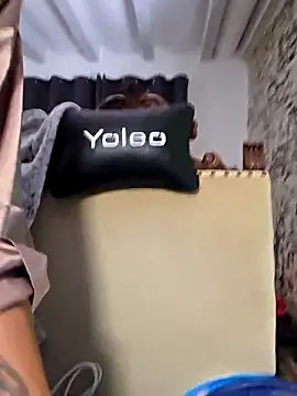 kylie_blck webcam