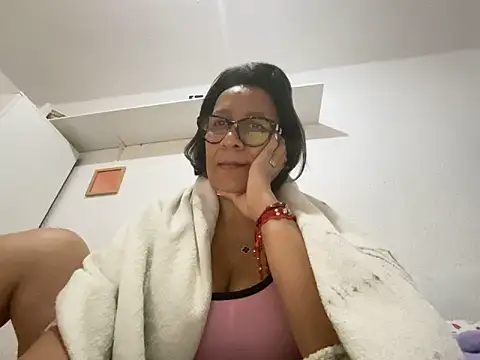 sweeviolet webcam
