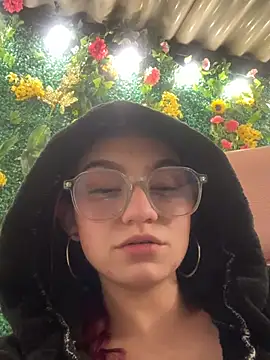 Red_kytty6 webcam