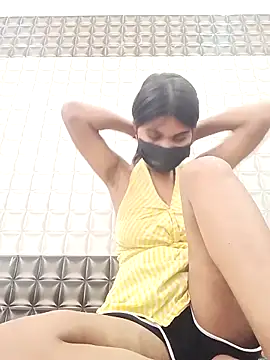 Lovely--girl webcam