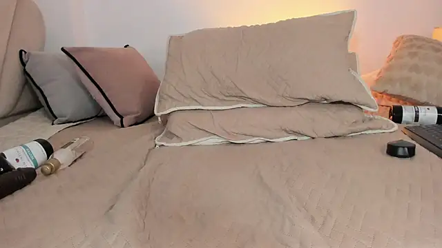 _luuciana_ webcam