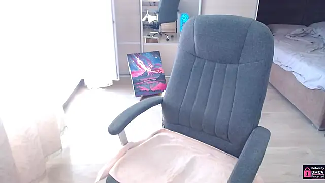 Lana__Nova webcam