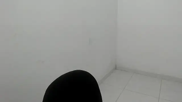 estefania224 webcam