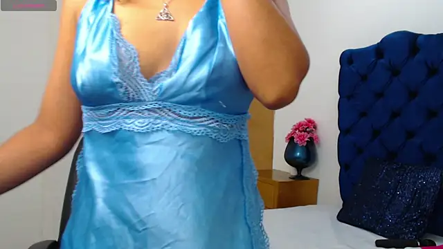 Lili666_ webcam