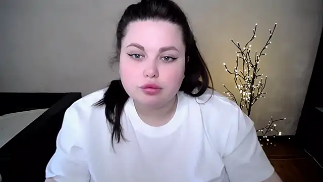 Emily_Mo webcam