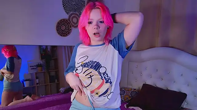 Waifu_Ketrin webcam