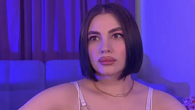 AdrianaToress webcam