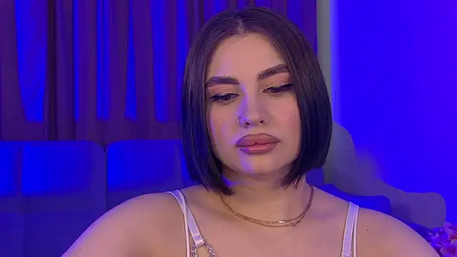 AdrianaToress webcam