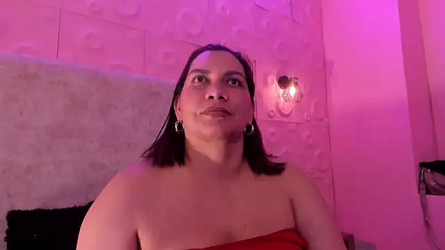mia_coral1 webcam