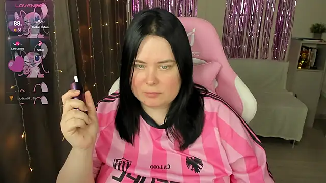 Akemi_BBW webcam