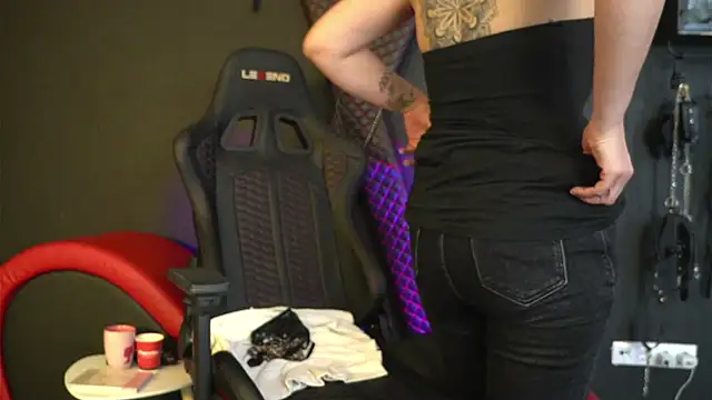 OliviaSmith webcam