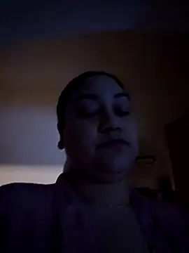 honeeyyy_pot webcam