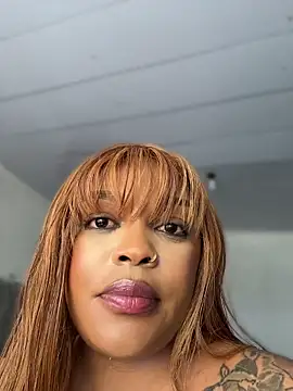 Iam-Sharifa webcam