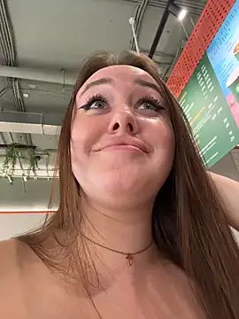 KiraSunshine webcam