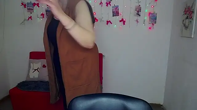 EmilyL0ve webcam