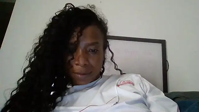 JadaMillss webcam