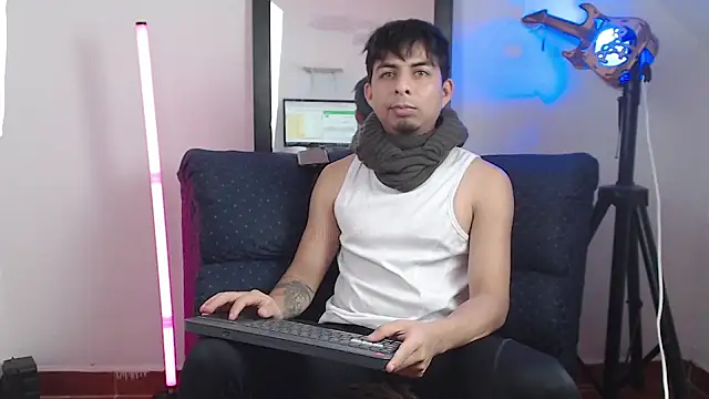 ALPHA_LATINO webcam