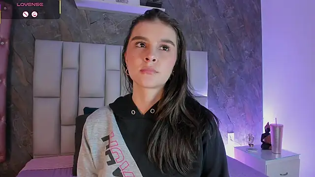 lya_gomez webcam