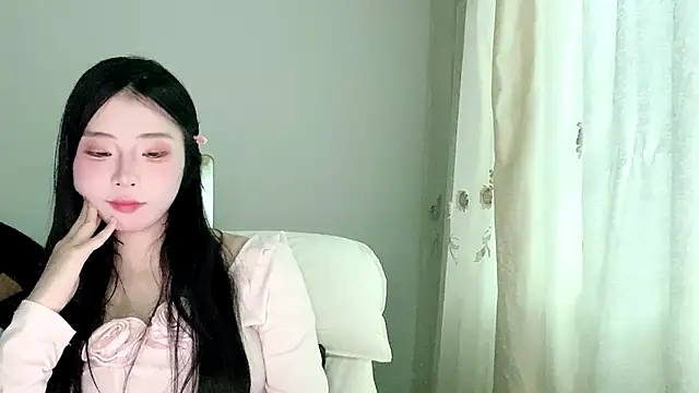 yiyibaby2026 webcam