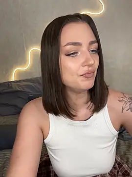 Arina_Babyy webcam