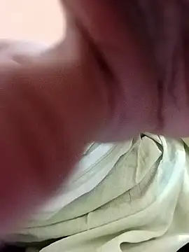 hotriya576599 webcam
