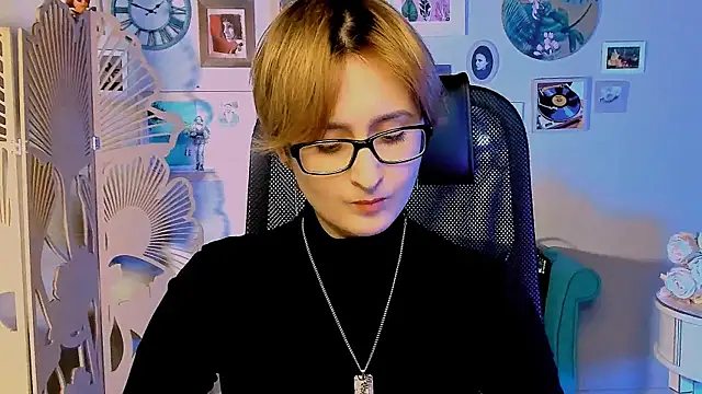 LixeLuna live sex cam