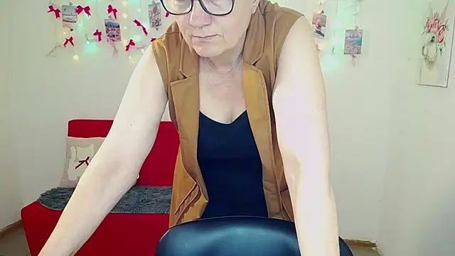 EmilyL0ve webcam