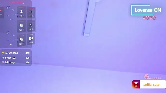 sofiia_cute_ (F teen) - double penetration ❤💋