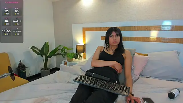 Violettaa_Stone webcam