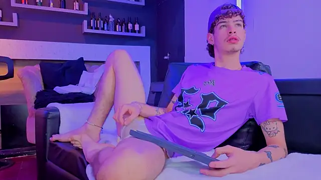 nova_salvatore webcam