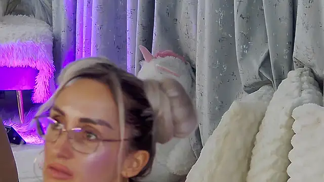 IsabelleEthan webcam