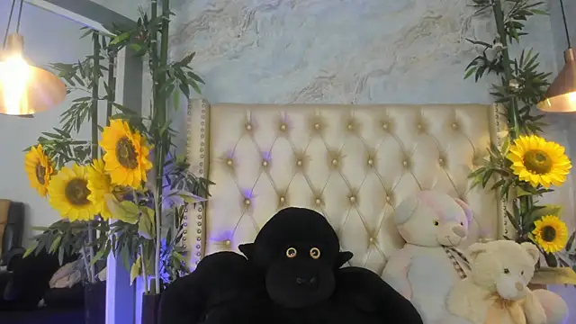littleejaz (F teen) - Striptease nude🫦