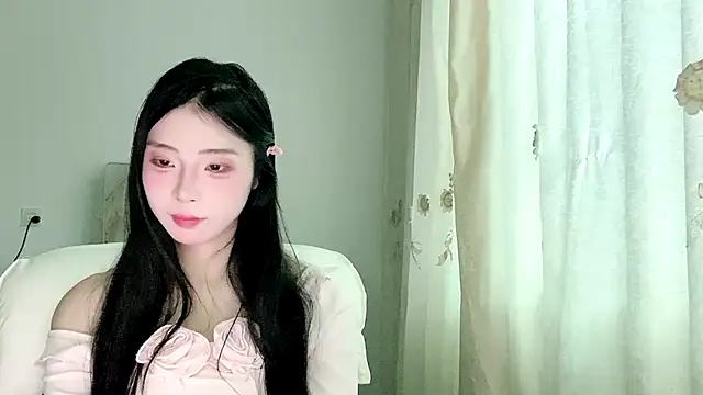 yiyibaby2026 webcam